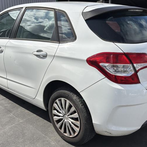 Vehicule-CITROEN-C4%25202%2520PHASE%25201-2011-81a5fc560b4b07947bbd923d975ff228cda9d4ac98c7d315f03e1e13748b2325_m.jpg
