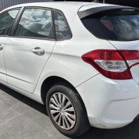 Vehicule-CITROEN-C4%25202%2520PHASE%25201-2011-81a5fc560b4b07947bbd923d975ff228cda9d4ac98c7d315f03e1e13748b2325_m.jpg