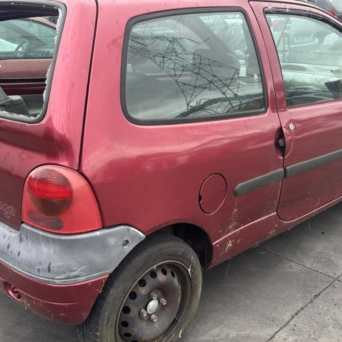 Vehicule-RENAULT-TWINGO%25201%2520PHASE%25203-2001-95bb91d759e94ae0a0b381eb589a99c55b65975bc2e4069a47069c4bdbff4769_m.jpg