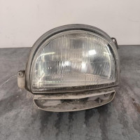 111506079-69701df6-c37b-4e60-9f9e-fd461c5aea2c-Piece-Optique-avant-principal-gauche-feuxphare-7701040500-RENAULT-TWINGO-1-PHASE-1-ca80d1a96397d1b24d4757275c5f6092847a0eb43d75091483dee8719e459440_m.jpg