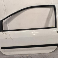 111514977-1ebfe2ab-c9b1-43f6-ab99-c9a5d97559b2-Piece-Porte-avant-gauche-7751470905-RENAULT-TWINGO-1-PHASE-2-42b0ee0be6359963160f0675ad819d3e98e7ce85004e70e1afedabf4f0d9a23e_m.jpg
