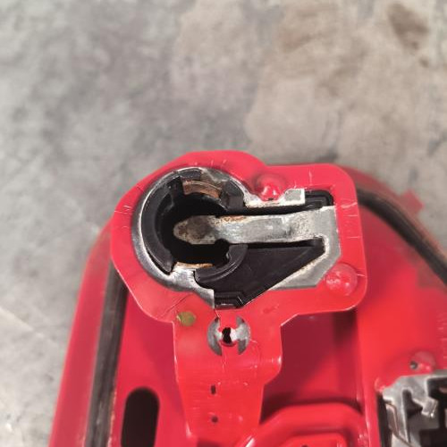 111523783-04f4e02e-432d-47a9-b03b-629227e30814-Piece-Platine-feu-arriere-gauche-PEUGEOT-206-PHASE-1-240d1d1ed407d38382cddb93ec57c3fd25adc55c6d160791074c450c2d780813_m.jpg