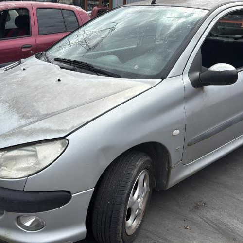 Vehicule-PEUGEOT-206%2520PHASE%25201-2000-d5737827b604eeebbc0d576f65d19716735c11be73c5ec5e0563fe1525dedc4a_m.jpg
