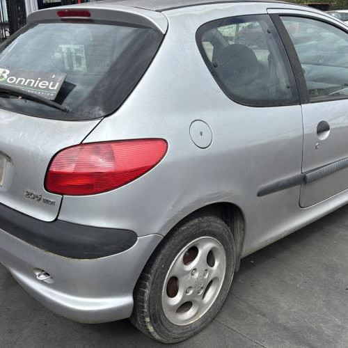 Vehicule-PEUGEOT-206%2520PHASE%25201-2000-f43d033efbd7aef6d1f7f26db00cb729b3842fcfde8f91cba522e15f25f096a8_m.jpg