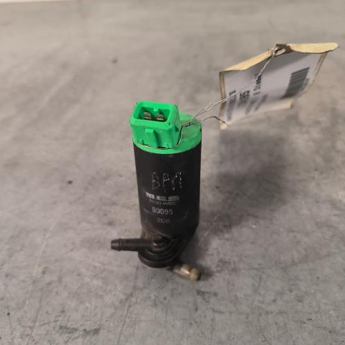 Pompe lave glace avant