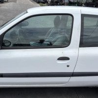 Vehicule-RENAULT-CLIO%25202%2520PHASE%25202-2002-438aa60a30c592ae78d1b1cb35f97b4a6e28c51c30ccb8aa2b1f8b5a22224366_m.jpg