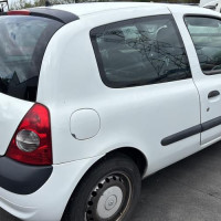 Vehicule-RENAULT-CLIO%25202%2520PHASE%25202-2002-b9f910637237908478336fc76eac18e83b8508b1ec8ea636a2d8799cfa21e637_m.jpg
