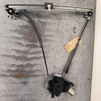 111666638-cf4deca6-6631-4291-bafb-83cef22db801-Piece-111666638-Leve-vitre-electrique-avant-droit-7700842240-RENAULT-CLIO-2-PHASE-1-19-DTI-8V-TURBO-0bb33467df88e8452cf1d14d76326c6d6c17116bc50d4a5dce66658e7aadee4f_m.jpg