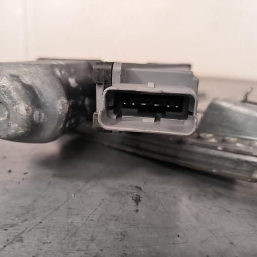 111803860-39d2a30e-4c8e-4e1f-93e2-3d80f3b11ad4-Piece-Leve-vitre-electrique-arriere-gauche-9223A2-PEUGEOT-307-PHASE-1-8b2f4ca6b9f03d2245763b33610cd01dfa224a8922e0a455ce0d28b869e8f125_m.jpg