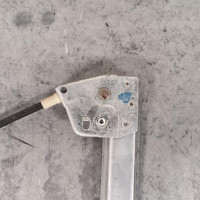 111803861-7caebbc9-3f63-4af2-93f6-d49a34f97835-Piece-Leve-vitre-electrique-avant-droit-9222J9-PEUGEOT-307-PHASE-1-acf478b9ec8d2782625beef351bcd787092c723afd9c97ac8f4fa9e7a6db7742_m.jpg