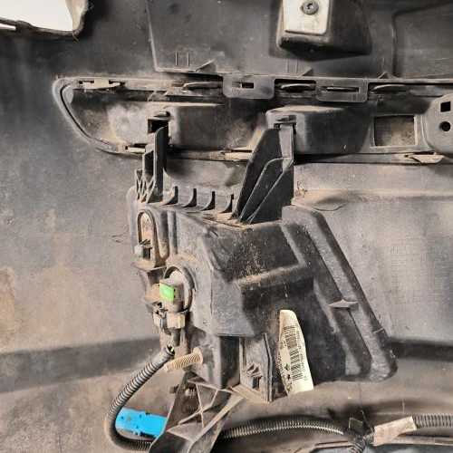 111836434-70977469-3fbf-4b01-9d5e-cd6b80bf4714-Piece-Pare-choc-avant-7401RA-PEUGEOT-407-PHASE-1-38b158d0509d5829cd7aeccb810d03137991497ecdbb166a8635d9f460db9234_m.jpg