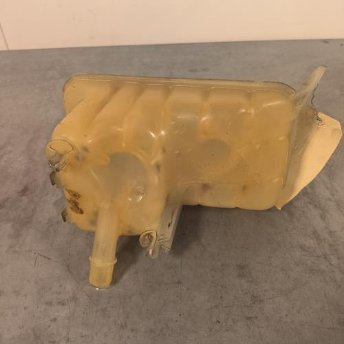 111836985-3b7a3d34-0ce1-4976-b738-95b58718a8be-Piece-Vase-dexpansion-132357-PEUGEOT-407-PHASE-1-d3fba689dbe4b314e33624728ab118d35c6a5a2547c441c1494e7eaada54e1c6_m.jpg