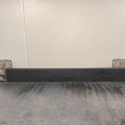 Renfort pare choc avant (traverse)