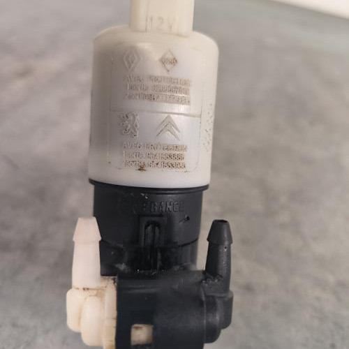 111841724-619ac354-1b87-423f-beb5-4bf31e868ba8-Piece-Pompe-lave-glace-avant-643476-PEUGEOT-307-PHASE-2-68db51191f21c42cb04625c952d7b3d9ab550409c4ea5ca8b2c4bdac3ab51f93_m.jpg