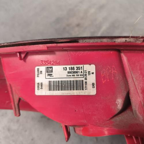 111883700-88e3d71c-f8d9-4b08-9f43-b85af557c7c5-Piece-Feu-arriere-principal-droit-feux-93189091-OPEL-CORSA-D-PHASE-1-8e6e21cb4cc76ffe0cb5fcb82373fb9da711b8eab553f32ae8acbd6d7d4b1d77_m.jpg