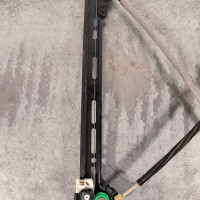 111946407-a73459ba-641c-41bf-b659-bf288f2305ef-Piece-Leve-vitre-electrique-avant-gauche-9826076380-CITROEN-C4-GRAND-PICASSO-2-PHASE-1-767fd3397d451ab5b93b7e66780e7dd6609065f455965ff398d5f18c0b7cb041_m.jpg