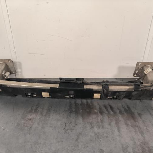 Renfort pare choc arriere (traverse)