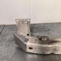 111946420-53205718-1d6b-4303-ad1d-2f6c3b81a2c3-Piece-Renfort-pare-choc-avant-traverse-9676008380-CITROEN-C4-GRAND-PICASSO-2-PHASE-1-019c996c49d26293d225d78b7044262923b358e3a366a571ee321b5f24c4f92a_m.jpg