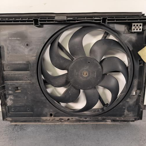 111946761-545a61c2-36a0-44ba-9c4f-3a5136b7cec3-Piece-Ventilateur-eau-9836636780-CITROEN-C4-GRAND-PICASSO-2-PHASE-1-cc5c143acfa2983020bc5c7d2f759f0c0f1363a1b9f5cba5fde1f630fd77904b_m.jpg