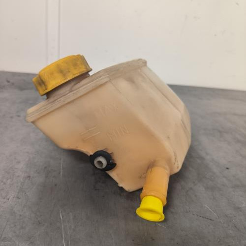 111960991-9d2f618f-ac85-42c8-a5c6-8ca88c332ddf-Piece-Vase-dexpansion-1134883-FORD-KA-1-PHASE-1-a00ec318b490d89cbee59c79e6e947355af69ef86eedfc8399b9577673f88495_m.jpg
