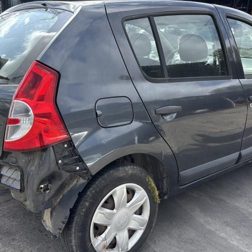 Vehicule-DACIA-SANDERO%25201-2009-ba236d8844e7a982ca1abf9ac7f74b40383fb0b2e083c89506a2a9ab33f11acc_m.jpg