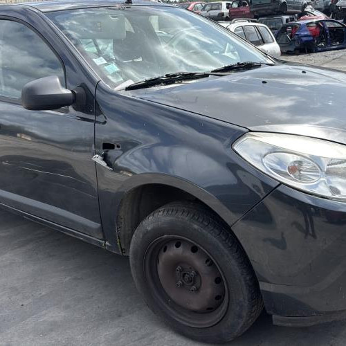 Vehicule-DACIA-SANDERO%25201-2009-eb5d1112a509b59b9935cb788b853de14caf65499d94fb4a406ae454df063768_m.jpg