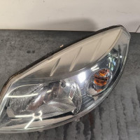 112018712-519cb142-6de5-4142-89c6-1e1cae76bf6f-Piece-Optique-avant-principal-gauche-feuxphare-8200733878-DACIA-SANDERO-1-3b0229b68158fbf14b681e68defb62ea74ae2a3022e93cae650f16dbff5b6b65_m.jpg