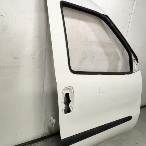 112020688-d735fbac-66a7-4b91-b0d0-6d3a7f38ecaf-Piece-Porte-avant-droit-52155064-FIAT-DOBLO-2-PHASE-1-f7f923e914dbc1b89a951f8729c21a458fc69f826db864f1b8acfaeea9ad144e_m.jpg