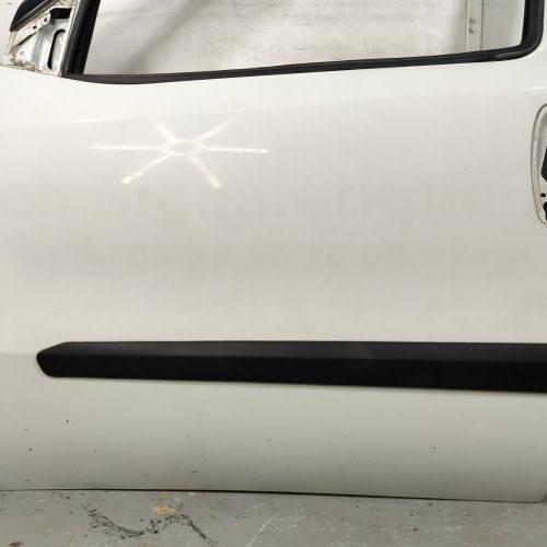112020689-47f74c48-6707-474c-8340-8138fbf1fe11-Piece-Porte-avant-gauche-52155068-FIAT-DOBLO-2-PHASE-1-6ab728fd46c36ede3c0debc541a1052f5e7bee43a280689e9e47d23ae65b6686_m.jpg