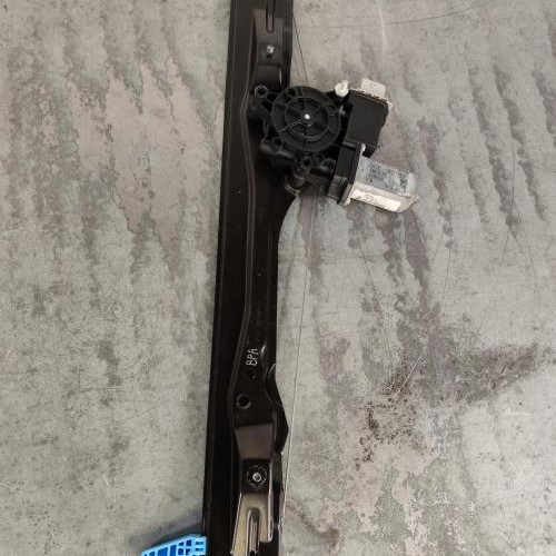 Leve vitre electrique avant droit