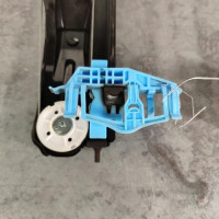 112022572-96f5500e-4331-4fbd-8b99-8c2c4b668453-Piece-Leve-vitre-electrique-avant-droit-52063785-FIAT-DOBLO-2-PHASE-1-9761cb5bb9eaae445e24bab3e4c4ddacc91796b608fb2f93c9ef7d5c19a54d12_m.jpg