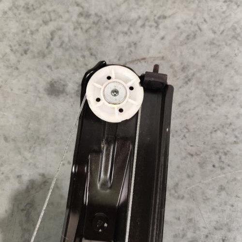 112022572-1adba58e-9c8b-4a9d-91f0-900d58c2bbcc-Piece-Leve-vitre-electrique-avant-droit-52063785-FIAT-DOBLO-2-PHASE-1-df8bc3f28d91f800fb8ed0b4e18f56bb5b8784ec2447d1bffa0386c7d09fe2c9_m.jpg