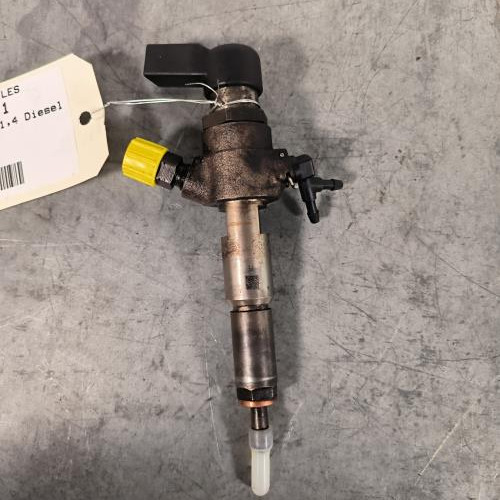 112161911-7dc201b5-6f48-4acf-b0d3-522b997a59d9-Piece-Injecteurs-00001980K2-CITROEN-C3-1-PHASE-2-cade44dcace842dfdae7d925c7644a74525f8600d5ef6e300740197bde665205_m.jpg