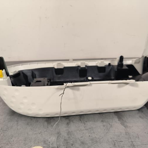 112202084-f54a6ebc-d271-4e00-a8f3-8c9c2db342d3-Piece-Garniture-autoradio-RENAULT-TWINGO-3-PHASE-2-6e9cb5d73c35a02eec274c910406307451f53b8ddc6ce96ed6056efcbc2dae49_m.jpg