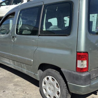Vehicule-PEUGEOT-PARTNER%25201%2520PHASE%25202-2006-9806d101a724fd8c98fa75727947e0a632abbfd7dd22ecdbcf3739986c731150_m.jpg