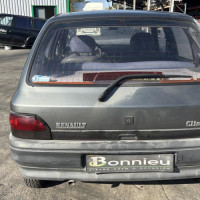 Vehicule-RENAULT-CLIO%25201%2520PHASE%25202-1995-f01dd3e381320d286fee0d53f8ebf59ab5243c2dc768c4a1bea5ca530387c097_m.jpg