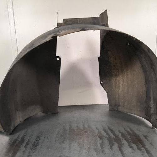 Pare boue avant gauche