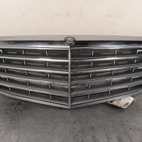 112331880-86d5b279-47b7-403a-8557-7efa8c8a0197-Piece-Calandre-21188016837135-MERCEDES-BENZ-E-200-ea57f327d3c5a5d62773930d27ee20bef61d7a0e88b2c549de119a506ab0f614_m.jpg