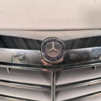 112331880-b615677f-9204-4459-bb7c-89dc884f599a-Piece-Calandre-21188016837135-MERCEDES-BENZ-E-200-444711e2d4de37875355f701753defc7a3503ad63ccd66bc777bf013b15dcfb6_m.jpg