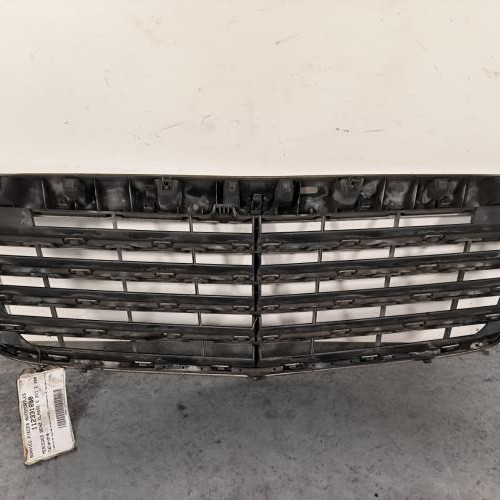 112331880-a69f2f68-4492-4ef1-b1e0-ea7bfdb6e527-Piece-Calandre-21188016837135-MERCEDES-BENZ-E-200-21471058cba17bef2bd7d089e829bc5adaca46b2f78ba2329b14b2175fc107e4_m.jpg
