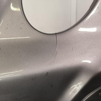 112331902-1970bfb9-8311-4b19-8d0d-deaf38a767d2-Piece-Pare-choc-avant-2118801540-MERCEDES-BENZ-E-200-aa3befeb07b74d0196919a7fb5a7f91b26c661479e830fd7c5301b1249638b5f_m.jpg
