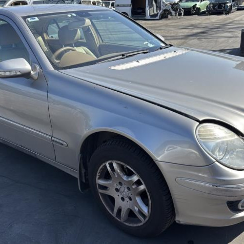 Vehicule-MERCEDES%2520BENZ-E%2520200-2008-4940d8b0c9a0448df39f1370af3c4ec9ea567eb4f6e6696952f576289578d9b3_m.jpg