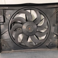 112334908-f4f9377e-f957-46a0-8d90-225280a0977d-Piece-Ventilateur-eau-2115002193-MERCEDES-BENZ-E-200-d6787bef1208442a5d9bb88c2a6e2af5cfd9424af02bc123cdb365b23d78b706_m.jpg