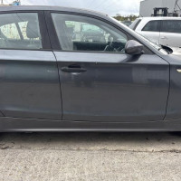 Vehicule-BMW-SERIE%25201%2520E87%2520PHASE%25201-2005-ba890c539daefdcd1bafb2f5bee7f2443375bf9c43a08de904c2724d8602278b_m.jpg