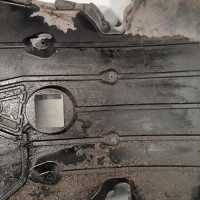 112451282-2427d825-24c5-443d-a416-327852df5ba1-Piece-Cache-sous-moteur-51757129318-BMW-SERIE-1-E87-PHASE-1-218a7f1a0ecc7618e643cf7e4ef450c868222caebe83c9147474dce97c76a29d_m.jpg