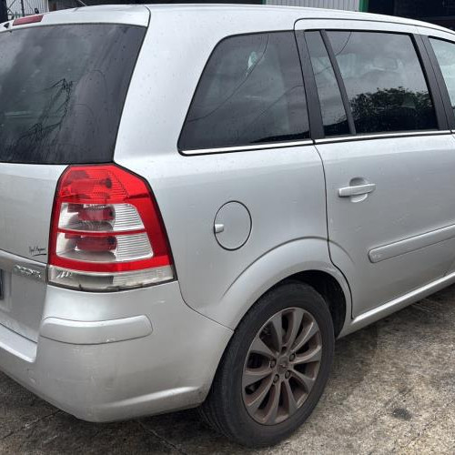 Vehicule-OPEL-ZAFIRA%2520B%2520PHASE%25202-2010-bb8c38707bc589b3568150db02298740ba94aed4487afefd2baa063a0d61e7b2_m.jpg