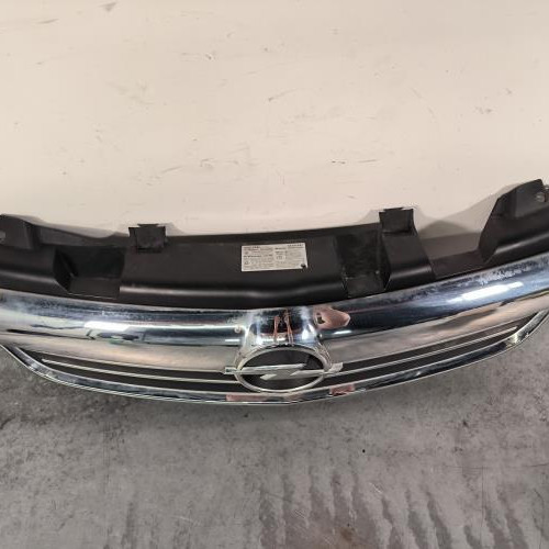 112513843-90f9a792-7adf-4d3d-b61c-ce51c2f44d14-Piece-Calandre-93192480-OPEL-ZAFIRA-B-PHASE-2-2a0786a3266d99f31379acb48408d7b3efc2974a77ec2f15e1dad1d39fd1c394_m.jpg