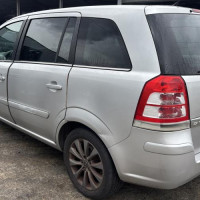Vehicule-OPEL-ZAFIRA%2520B%2520PHASE%25202-2010-9ff8601b9a59ed680a5f6a65dd4eb6da9dab46920ade498185855cd25f07fa14_m.jpg