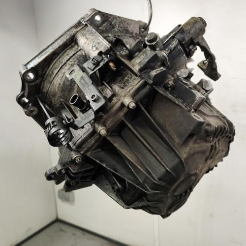112515302-769fd594-894b-4645-a971-303522fda867-Piece-Boite-de-vitesses-55584335-OPEL-ZAFIRA-B-PHASE-2-9e3b94c9b48c80de696e844160f653f47195c0796957c4e506b581bbeef8d646_m.jpg