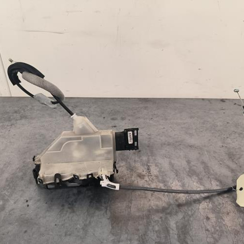 Fermeture centralisee arriere droit